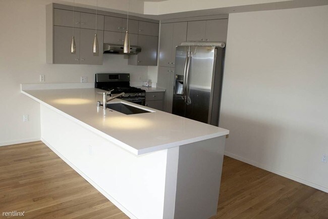 Foto del edificio - 421 Arguello Blvd