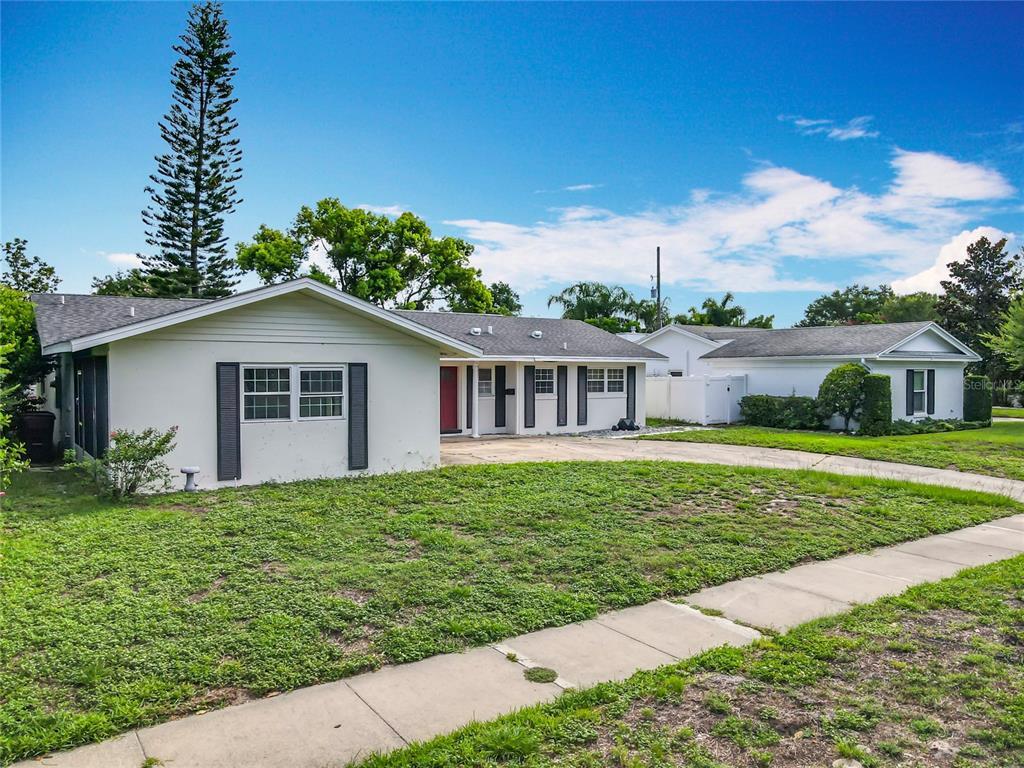 Primary Photo - 4611 Cranston Pl