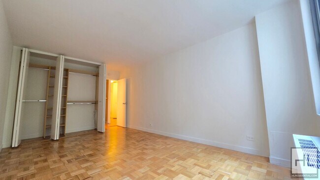 Foto del edificio - Midtown East 6th-Floor 1-Bedroom