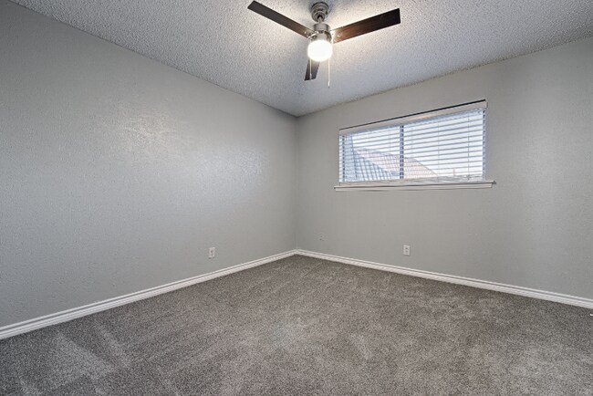 Foto del edificio - 210 Duckworth St