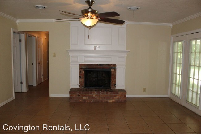 Building Photo - 4 br, 2 bath House - 3810 East Dr