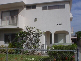 Building Photo - 16512 Brighton Ave