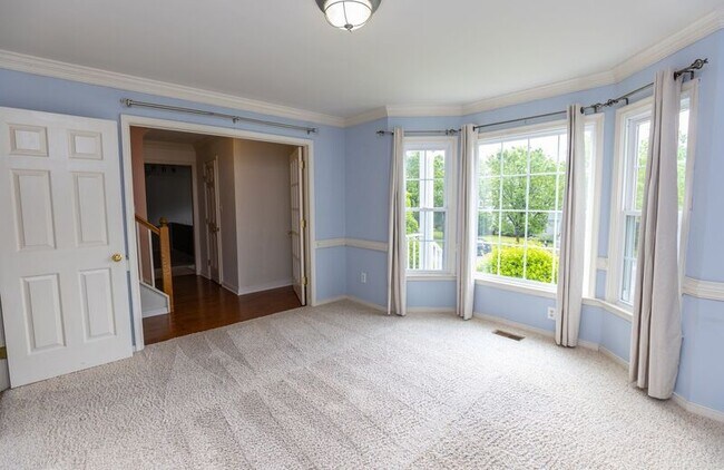 Building Photo - 10916 Tray Way