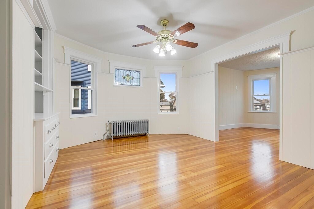 Primary Photo - 109 Rockdale St