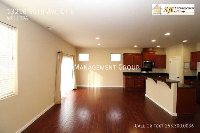 Building Photo - Four bedroom home in South Hill for rent