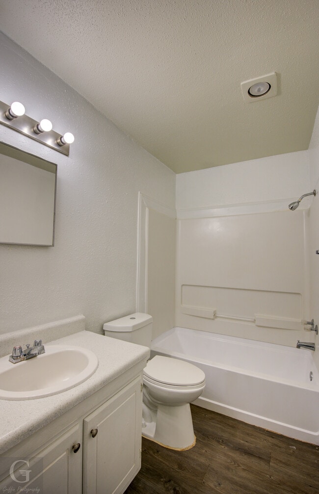 Building Photo - Parks on Village Apartment Homes