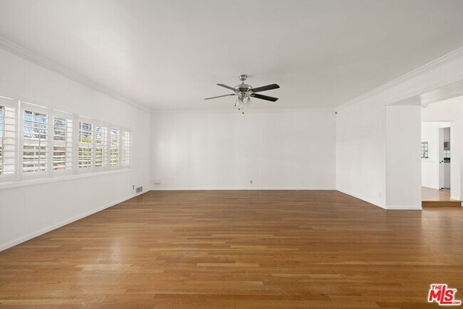 Building Photo - 4309 Gentry Ave