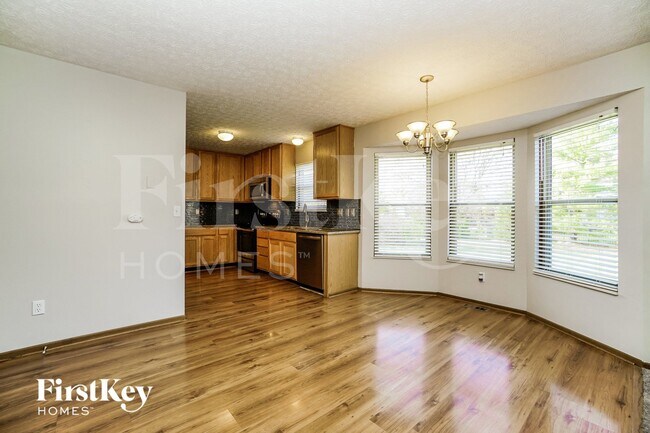 Foto del edificio - 5856 Oldenburgh Way