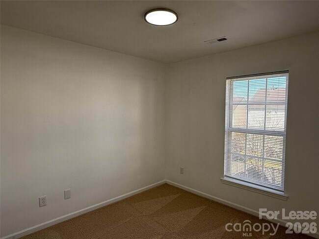 Foto del edificio - 1318 Nadies Ct