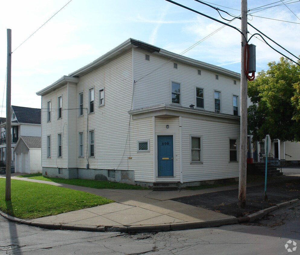 403405 Hubbell St, Utica, NY 13501 Apartments in Utica, NY