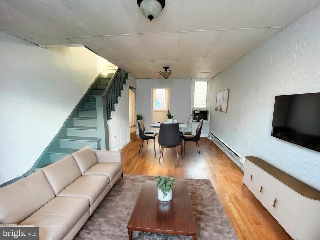 Primary Photo - 3417 Hartville St