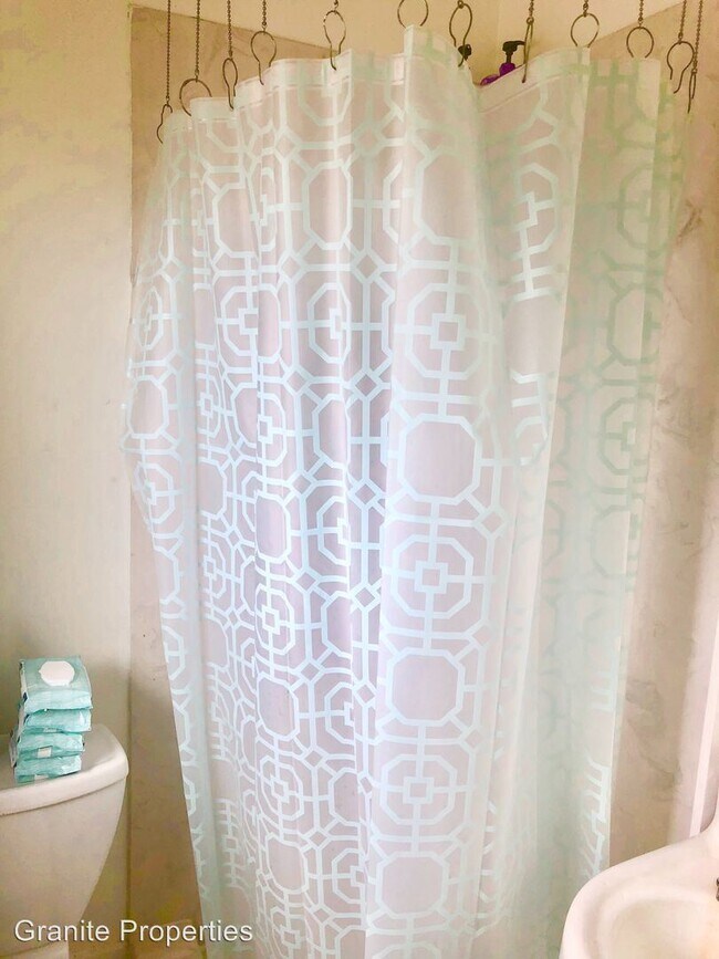 Building Photo - 1312 Mill St