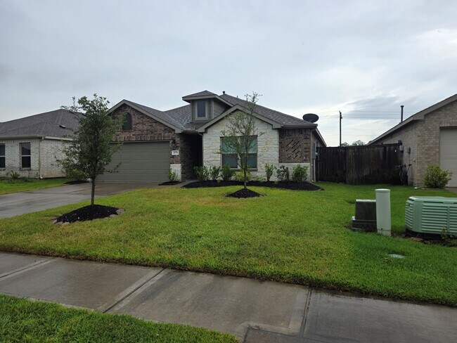 Foto del edificio - 20714 Southern Wds Blvd