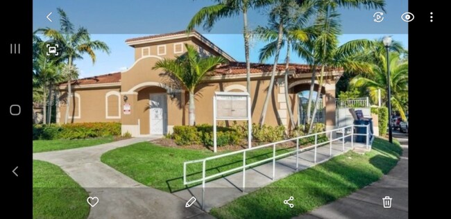 Photo - 8553 SW 214th Ln Townhome