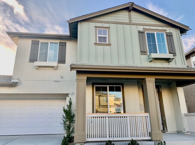 Building Photo - 1609 Country Manor Dr