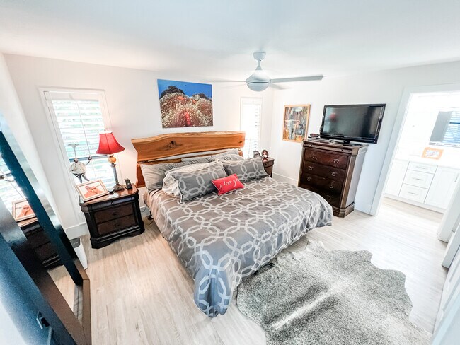 Building Photo - 3950 Estero Bay Ln