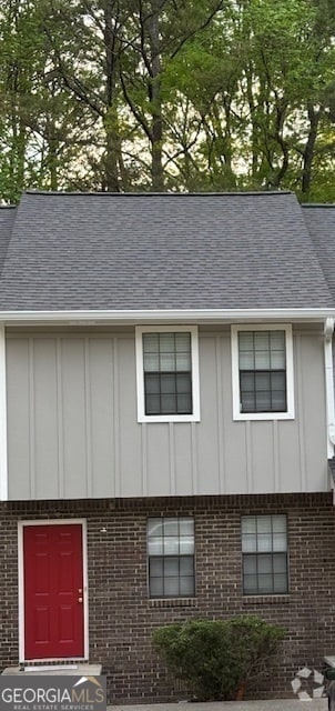 Building Photo - 140 Meadowbrook Ct