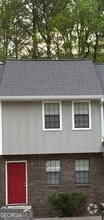Building Photo - 140 Meadowbrook Ct