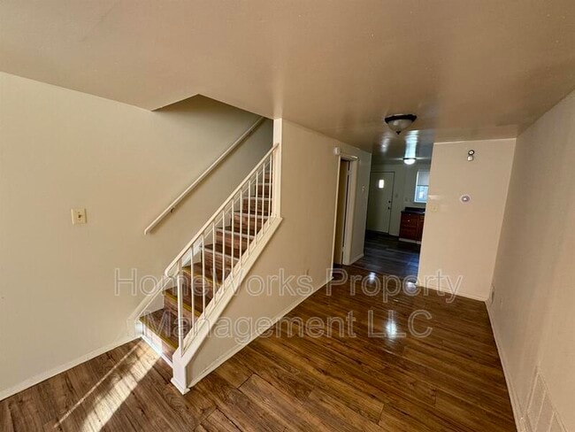 Foto del edificio - 1117 Shields Pl