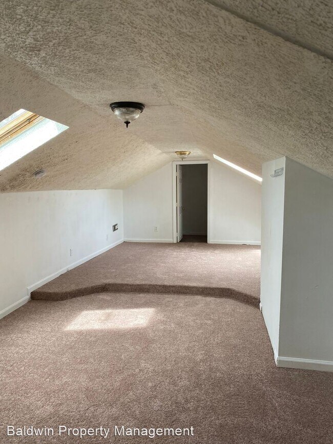 Building Photo - 4 br, 3 bath House - 500 Andrews St