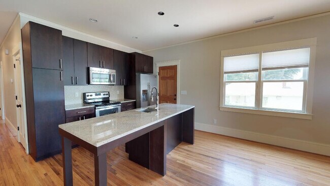Foto del edificio - Beautiful Renovated Duplex in Wilmore!