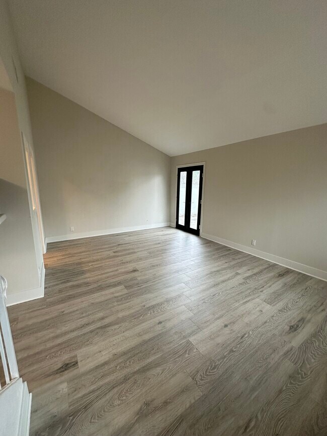 Building Photo - 3913 Teton Ct