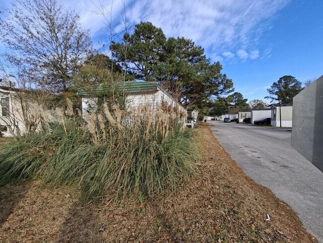 Foto del edificio - 1925 Bacons Bridge Rd