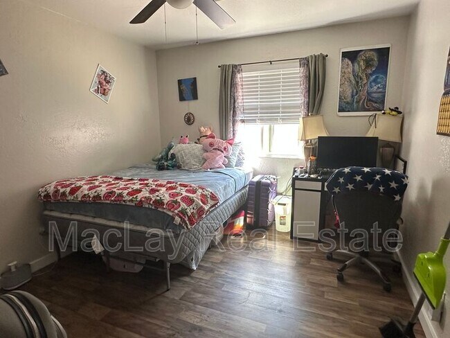 Foto del edificio - 2922 E Roeser Rd