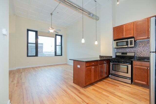 Foto del edificio - 1791 W Howard St