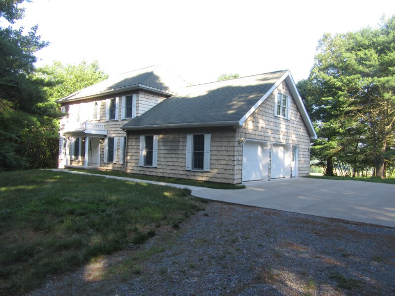 7578 Longhorn Rd, Huntingdon, PA 16652 House Rental in Huntingdon, PA