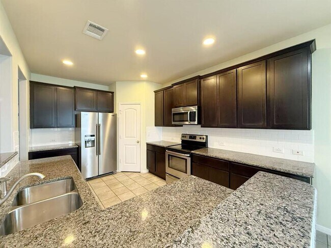 Foto del edificio - 1115 Black Canyon St