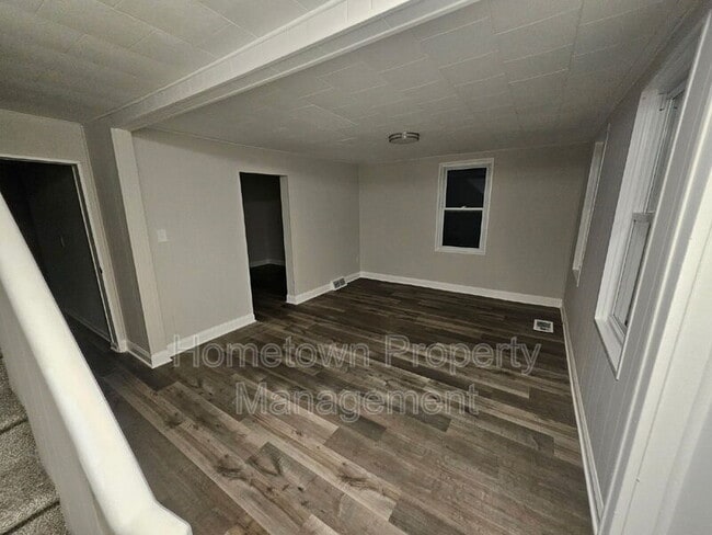 Building Photo - 2689 Strickhouser Rd