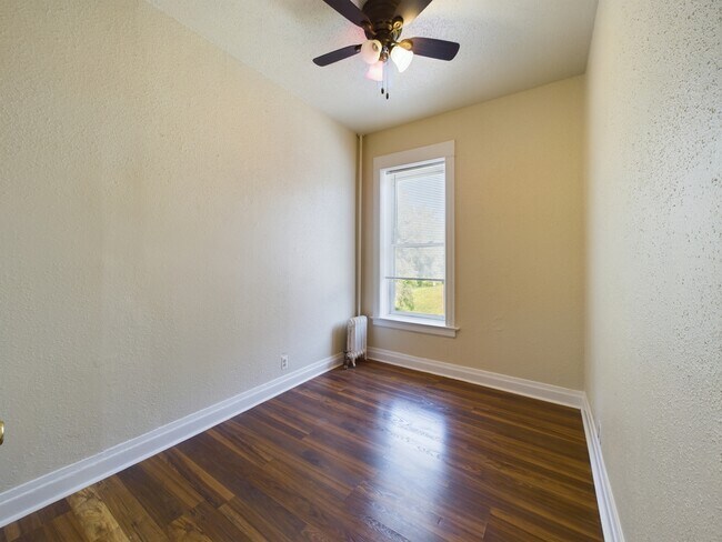 Foto del edificio - 5328 S Calumet Ave