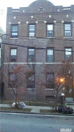 Foto principal - 1365 Teller Ave