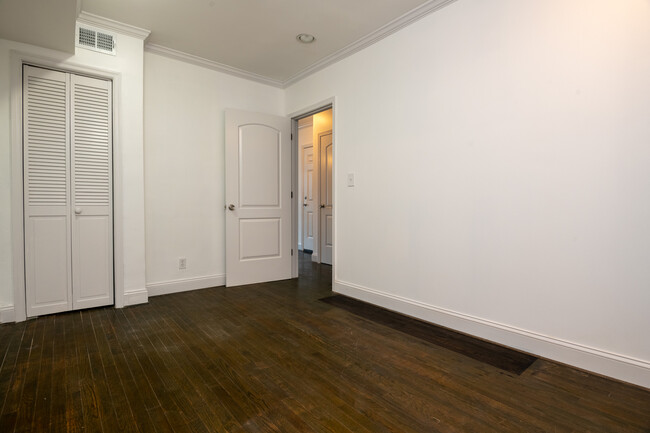 Foto del edificio - 1821 Providence St NE