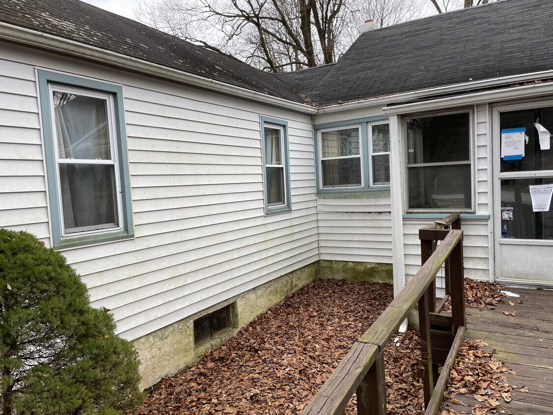 1015 Manor Rd Unit 1015b, Coatesville, PA 19320 Apartments in