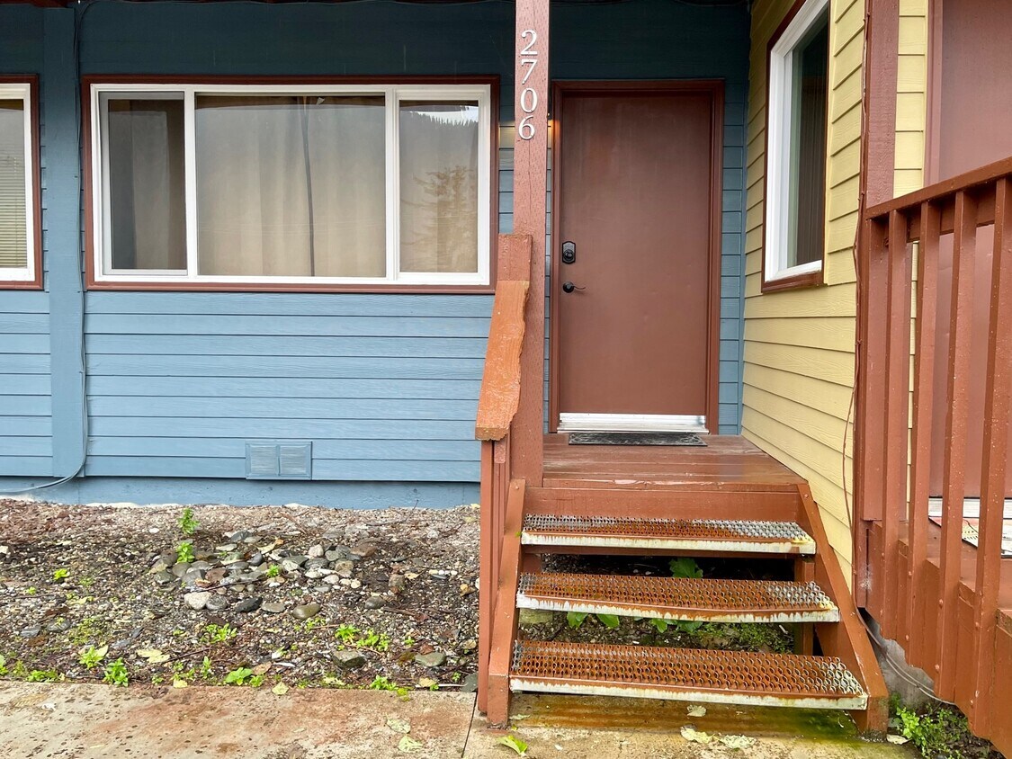 Foto principal - 2706 Roger St