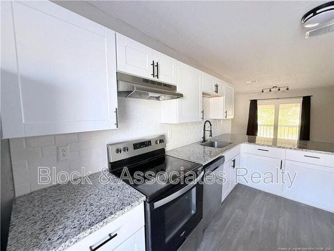 Building Photo - 4077 Professional Dr