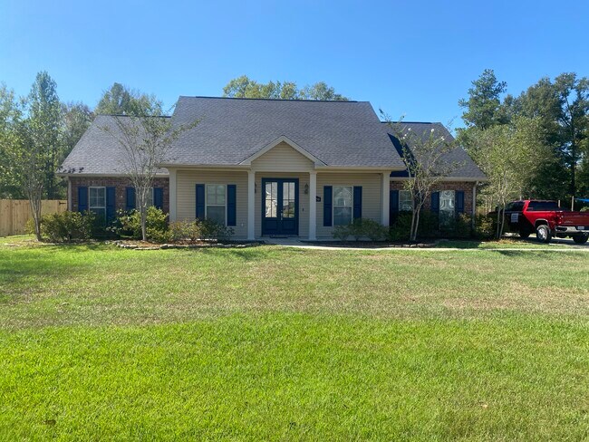 Building Photo - 30290 Deaux Run