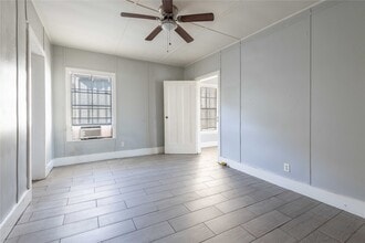 Building Photo - 1509 J H Clouser St Building Photo - 1509 J H Clouser St