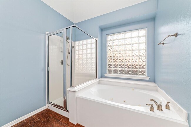Foto del edificio - 24818 Blane Dr