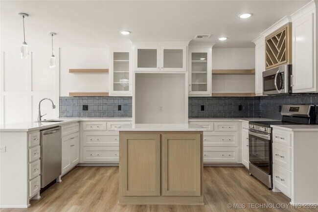 Foto del edificio - 107 N Atlanta St