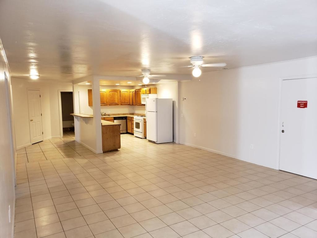 Foto principal - 131 S Lake Powell Blvd