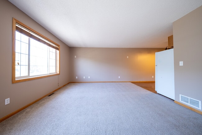 Building Photo - 2525 Cobble Hill Ct