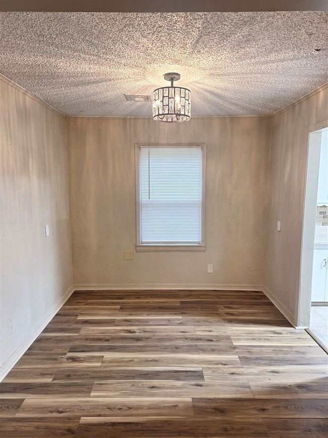 Foto del edificio - 1406 NW Andrews Ave