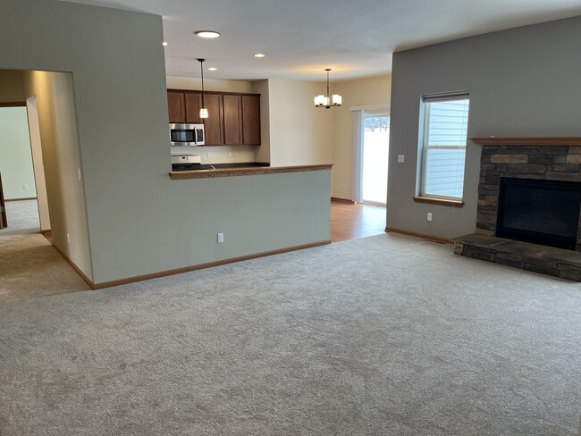 Building Photo - W1158 Meadowsweet Pass