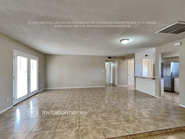 Foto del edificio - 8527 W Vale Dr