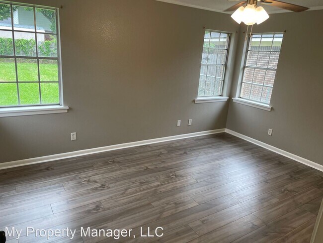 Building Photo - 4 br, 3 bath House - 166 Chelsea Drive