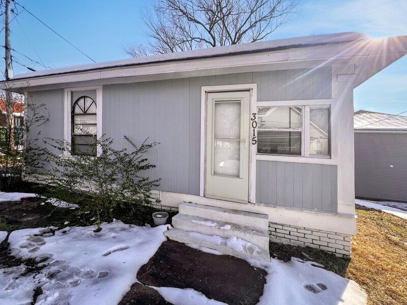 Foto principal - 3015 W 15th St