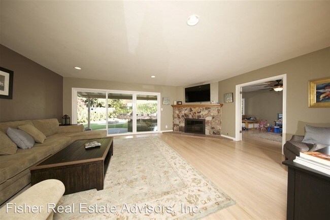 Building Photo - 3 br, 2 bath House - 5525 Trinity Way